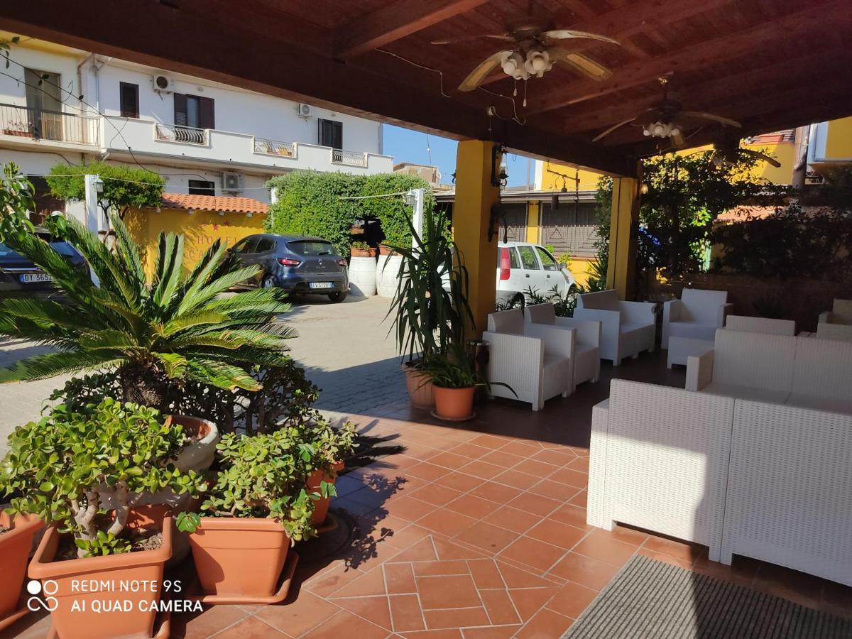 Hotel La Calabrese Isola Di Capo Rizzuto Eksteriør bilde