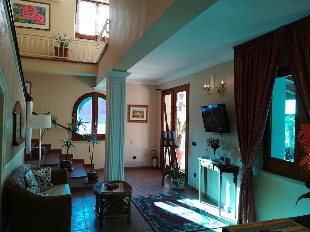 Hotel La Calabrese Isola Di Capo Rizzuto Eksteriør bilde